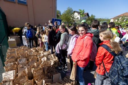 PIVKA DRŽAVNO TEKMOVANJE MLADIH ČEBELARJEV 11.5.2024 - Valter Leban-9388 (Small)